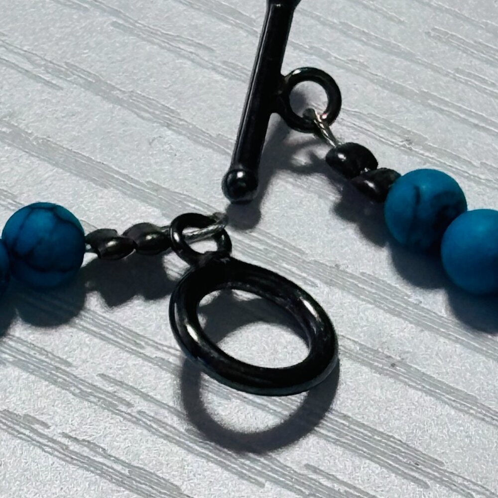 Turquoise Bead Choker Necklace Minimalist 16” Toggle Clasp - Picture 3 of 12